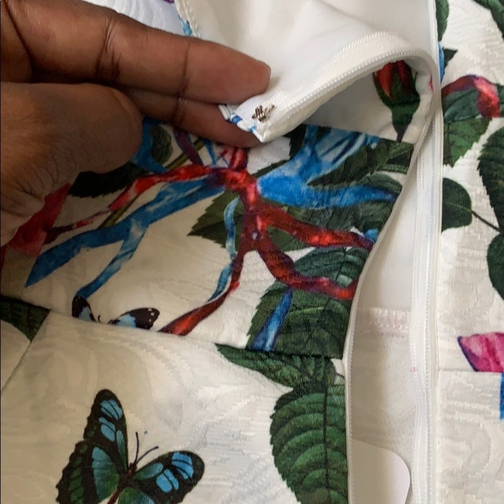 Flower print Dress - Picture 3 of 8